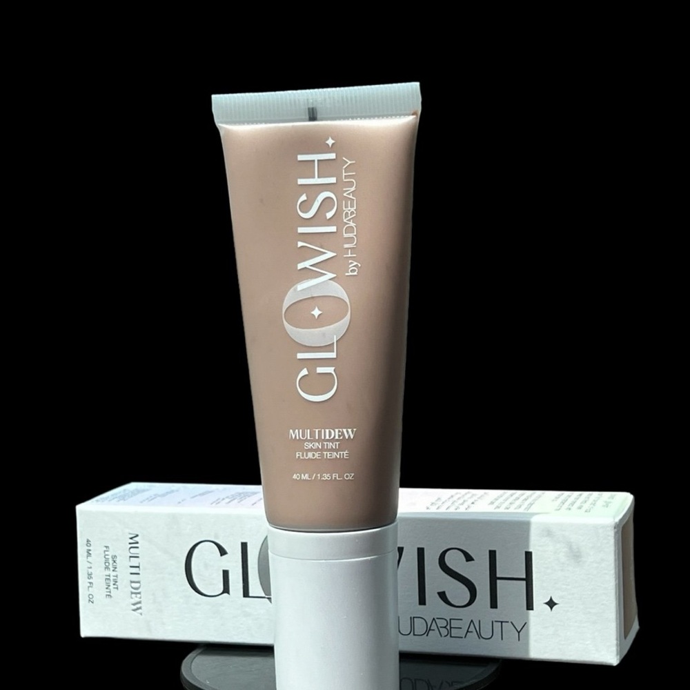 Glowish Multi DEW Skin Tint - Picture 2 of 7